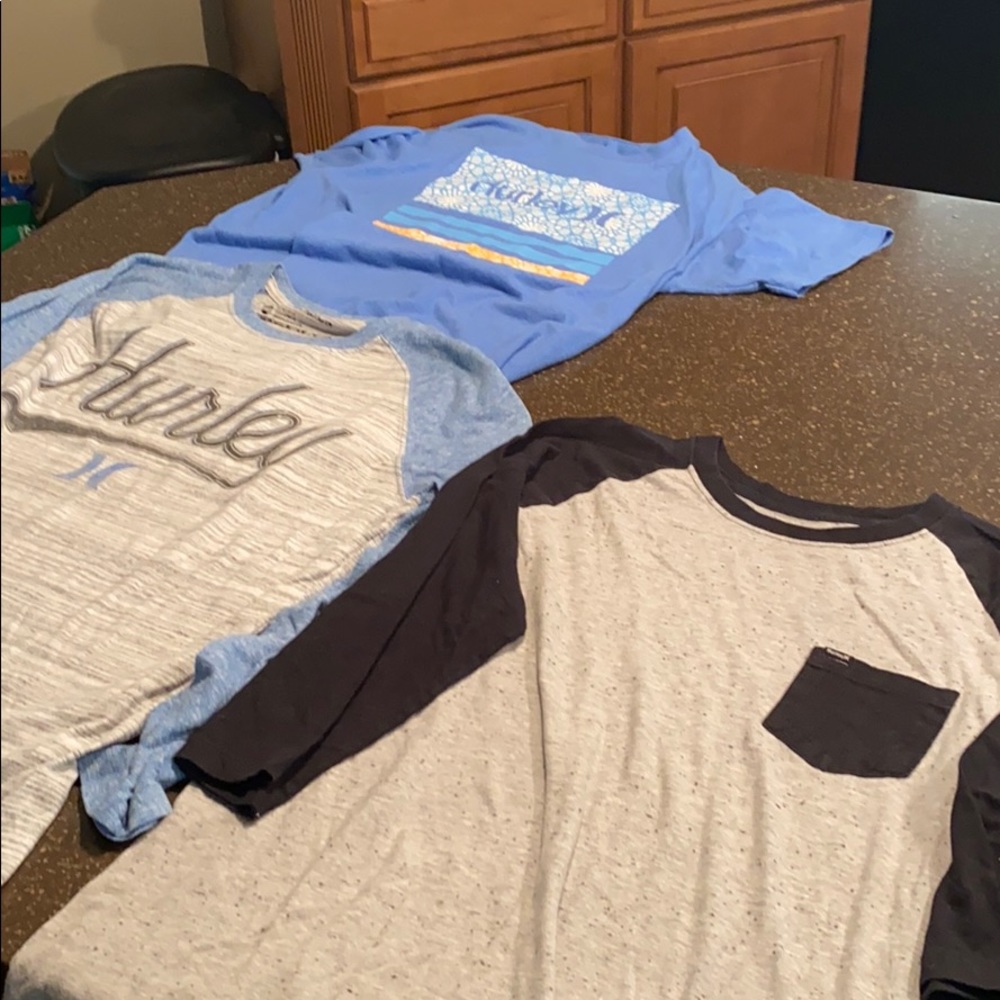 Hurley shirt bundle men’s size medium